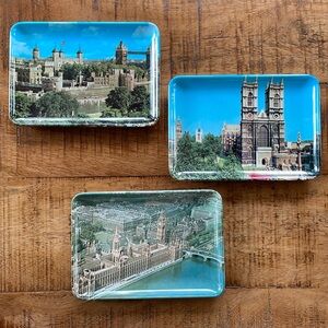 Vintage London Souvenir Trinket Tray Set (3) PAVO Italy Melamine Excellent Cond.